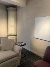 SOLD 18th century painted corner cupboard - Image 4