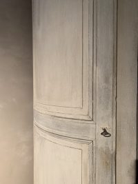 SOLD 18th century painted corner cupboard - Image 6