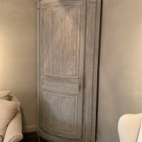 pair of large corner cupboards - Image 7