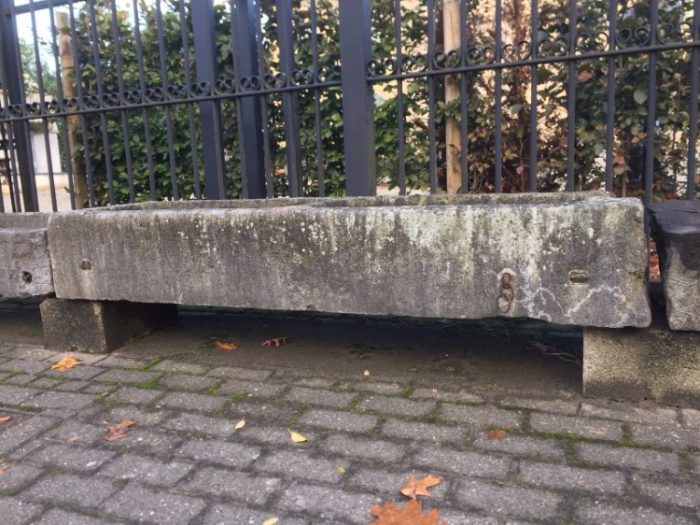 Double bassin trough, sandstone, 18th century - Image 3