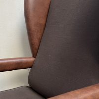 Early 18th Century Leather and Linnen French Wingchair - Image 10