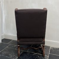 Early 18th Century Leather and Linnen French Wingchair - Image 7