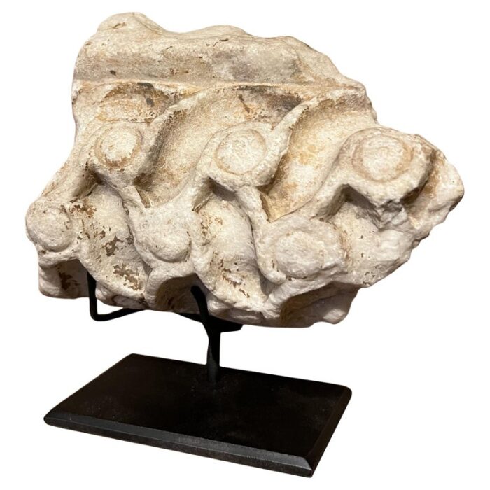 Architectural roman fragment frieze