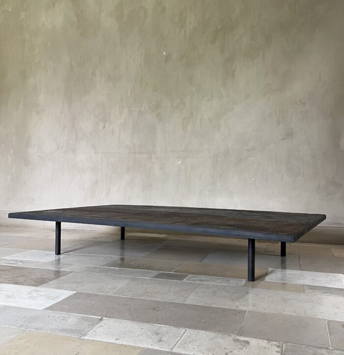 Luna Coffeetable with Reclaimed Chestnut and Marbleplaster - Image 7