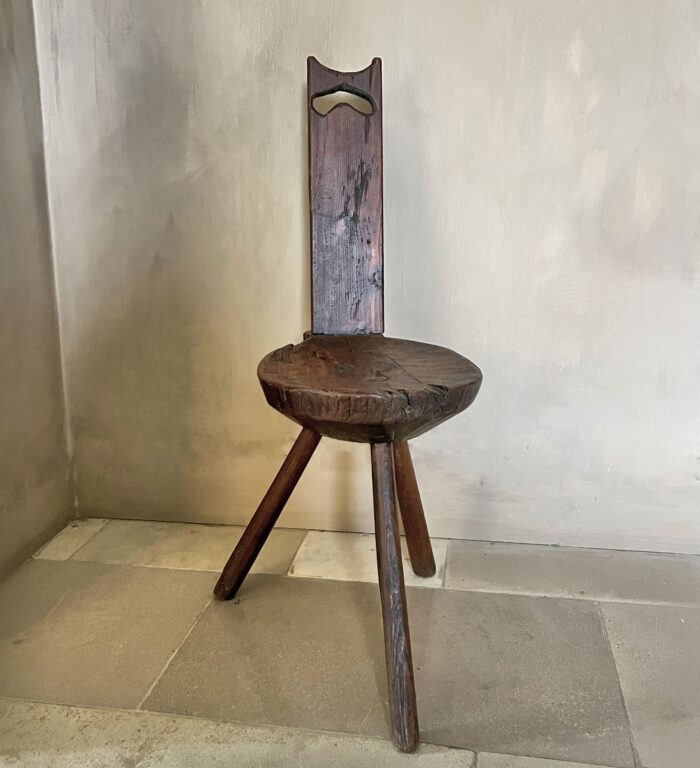 Brutalist Primitive 19th century milking stool - Image 2