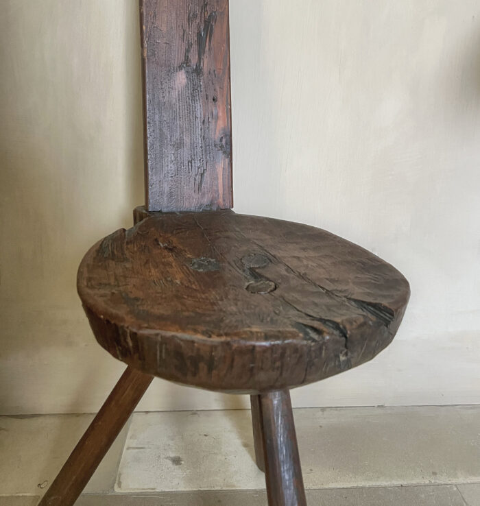 Brutalist Primitive 19th century milking stool - Image 3