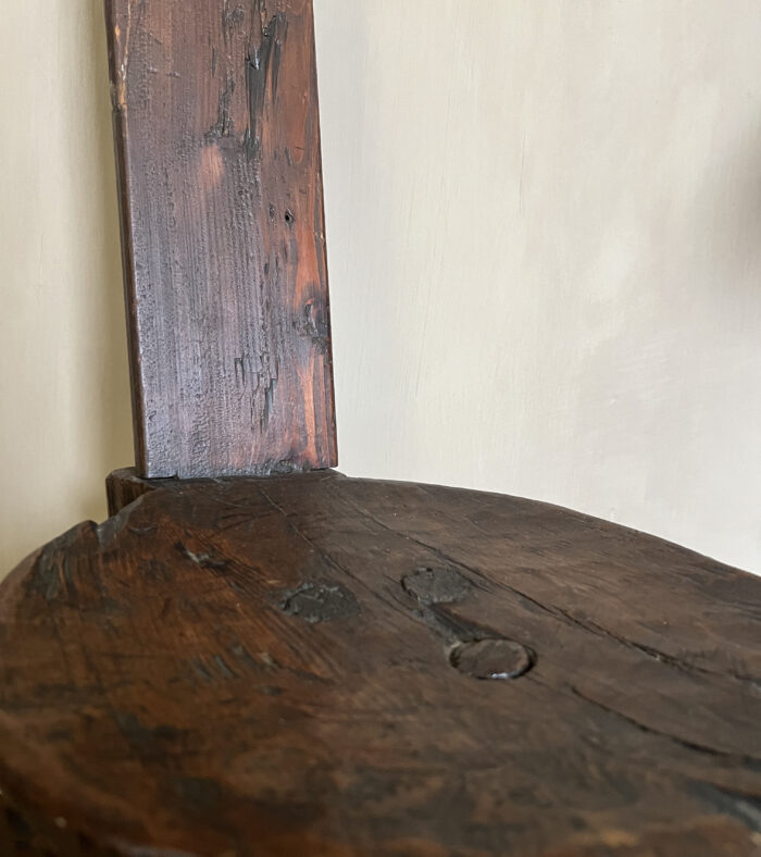 Brutalist Primitive 19th century milking stool - Image 4