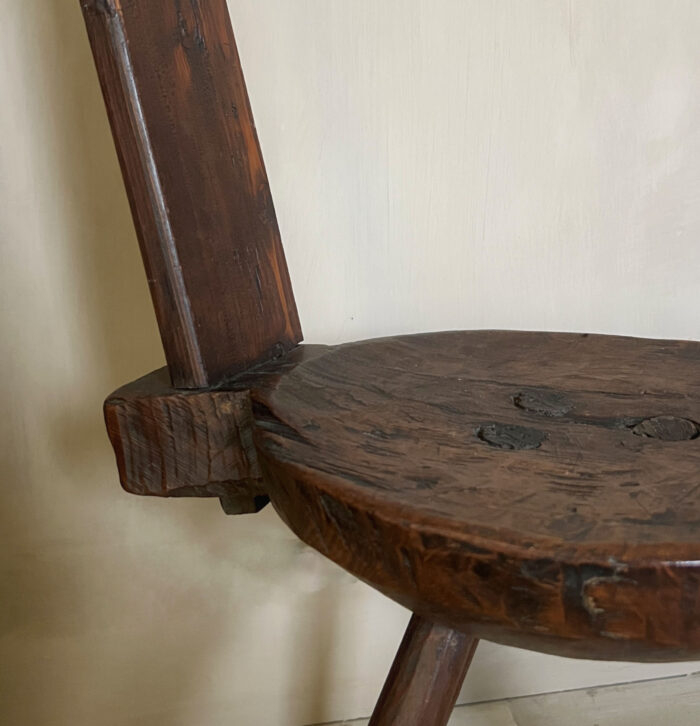 Brutalist Primitive 19th century milking stool - Image 7