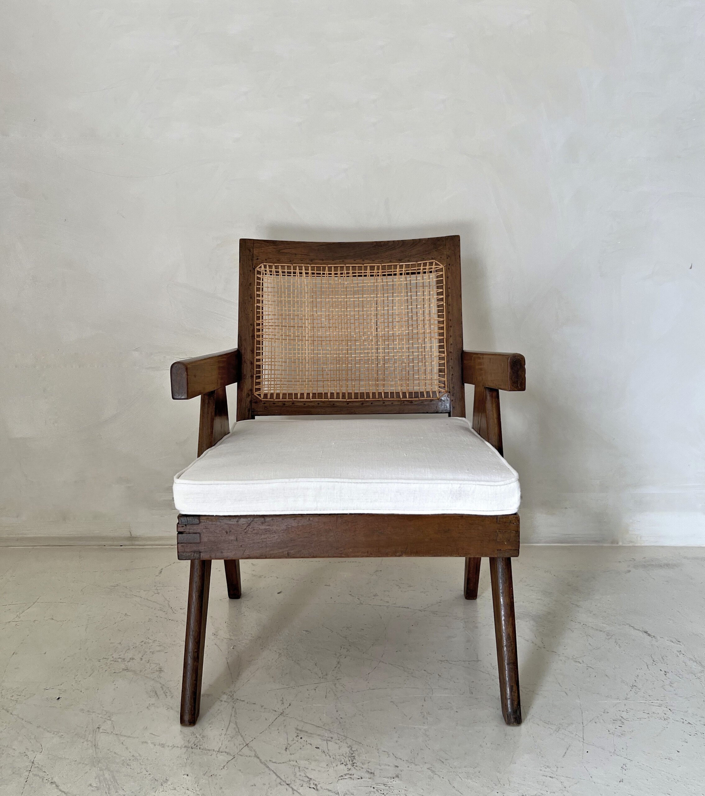 Jeanneret Lounge Easy Chair - Image 6