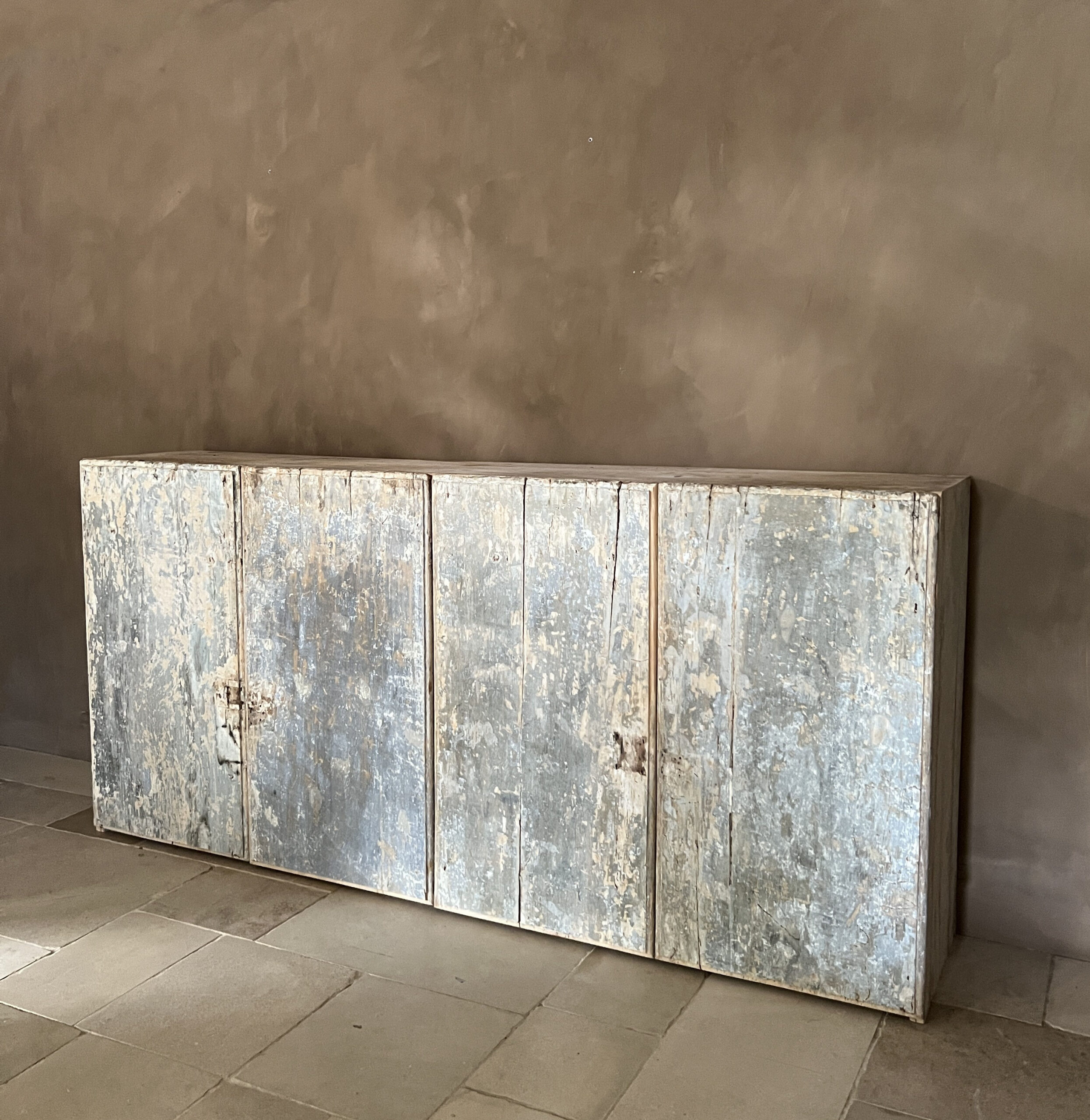 Sideboard with reclaimed 18th century doors - Image 16