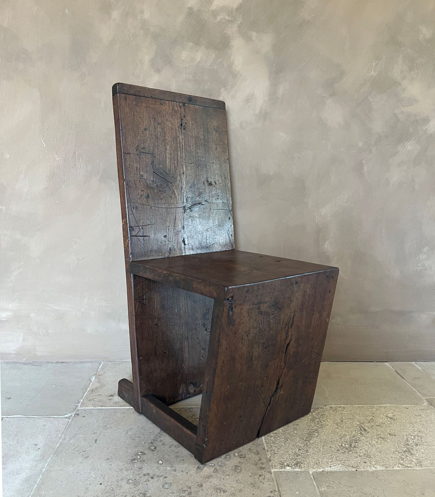 LAMB Chair in reclaimed Walnut - Image 3